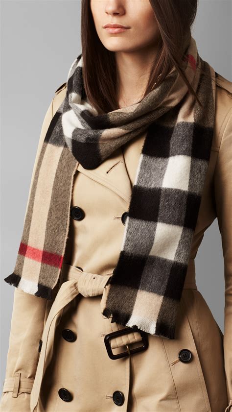 burberry exploded giant check cashmere scarf-camel|Burberry reversible check cashmere scarf.